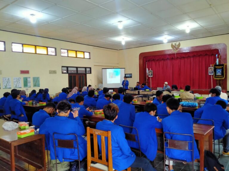 gambar_Penarikan KKN Mahasiswa Universitas Islam Indonesia (UII) Yogyakarta di Kalurahan Purwobinangun
