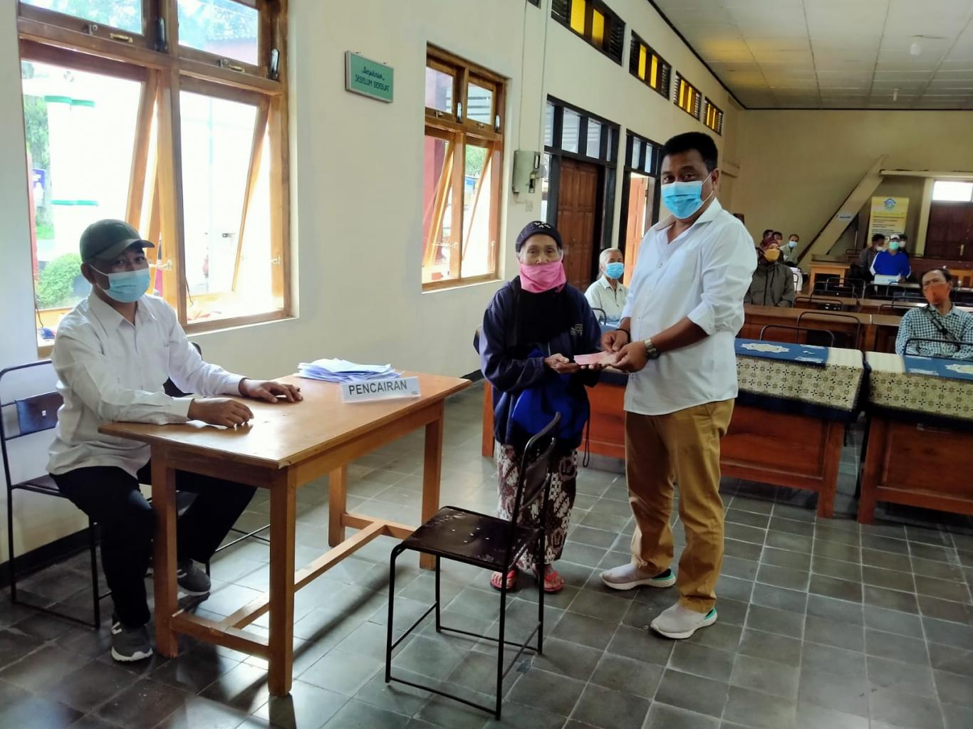 gambar_Penyaluran BLT-DD Tahap I dan II