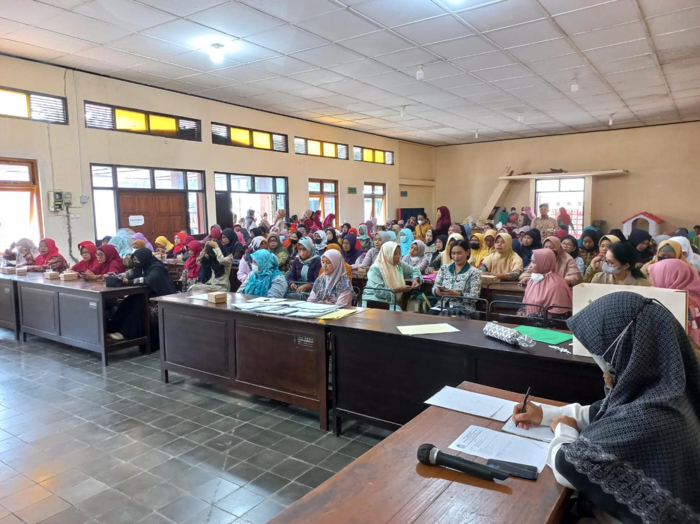 gambar_Penyegaran Kader Kesehatan dan Sub PPKBD Kalurahan Purwobinangun