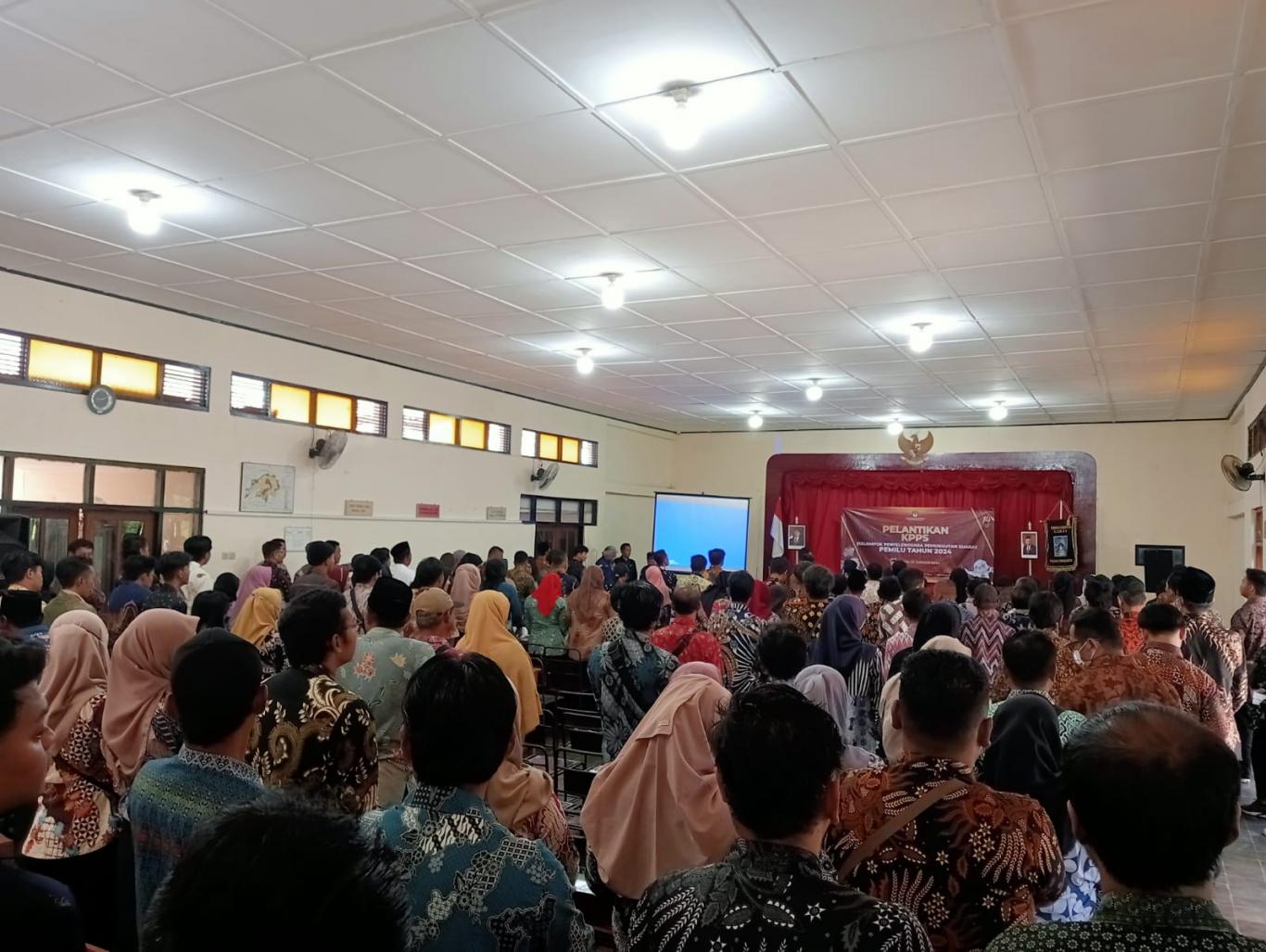 gambar_Pelantikan KPPS Purwobinangun Tahun 2024