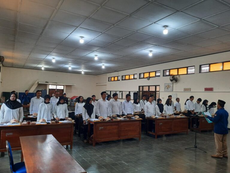 gambar_Bimtek Pemutakhiran Data Pemilih E-Coklit bagi Pantarli (Pemilihan Bupati & Wakil Bupati Tahun 2024)
